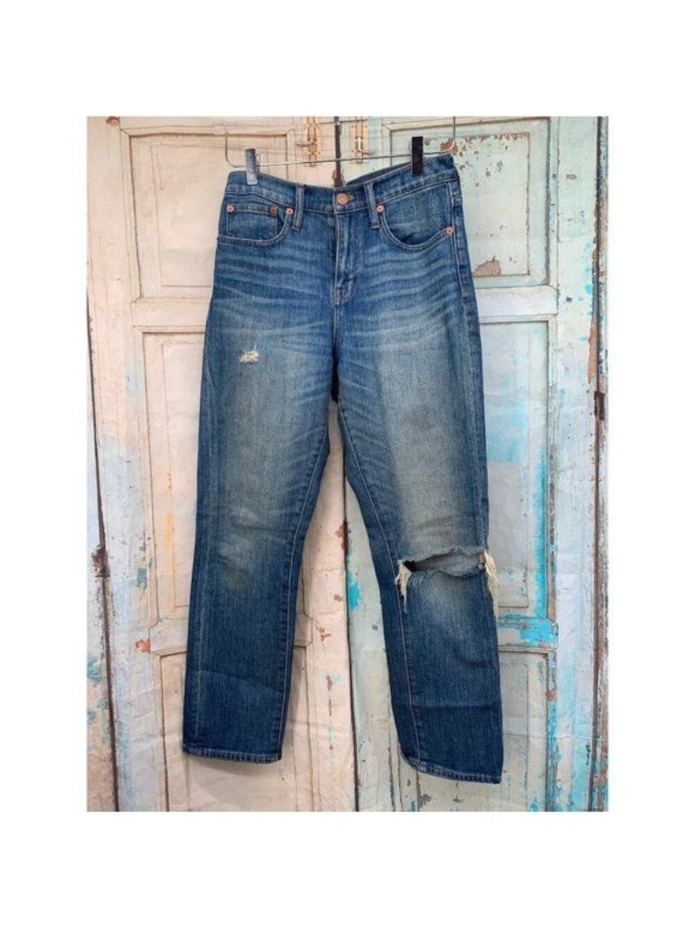 Straight Crop Distressed Needs Zipper Repair Blue Jeans Size 26
